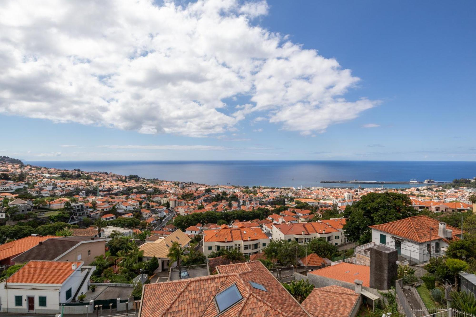 Atlantico Azul Apartment Funchal  Exterior photo